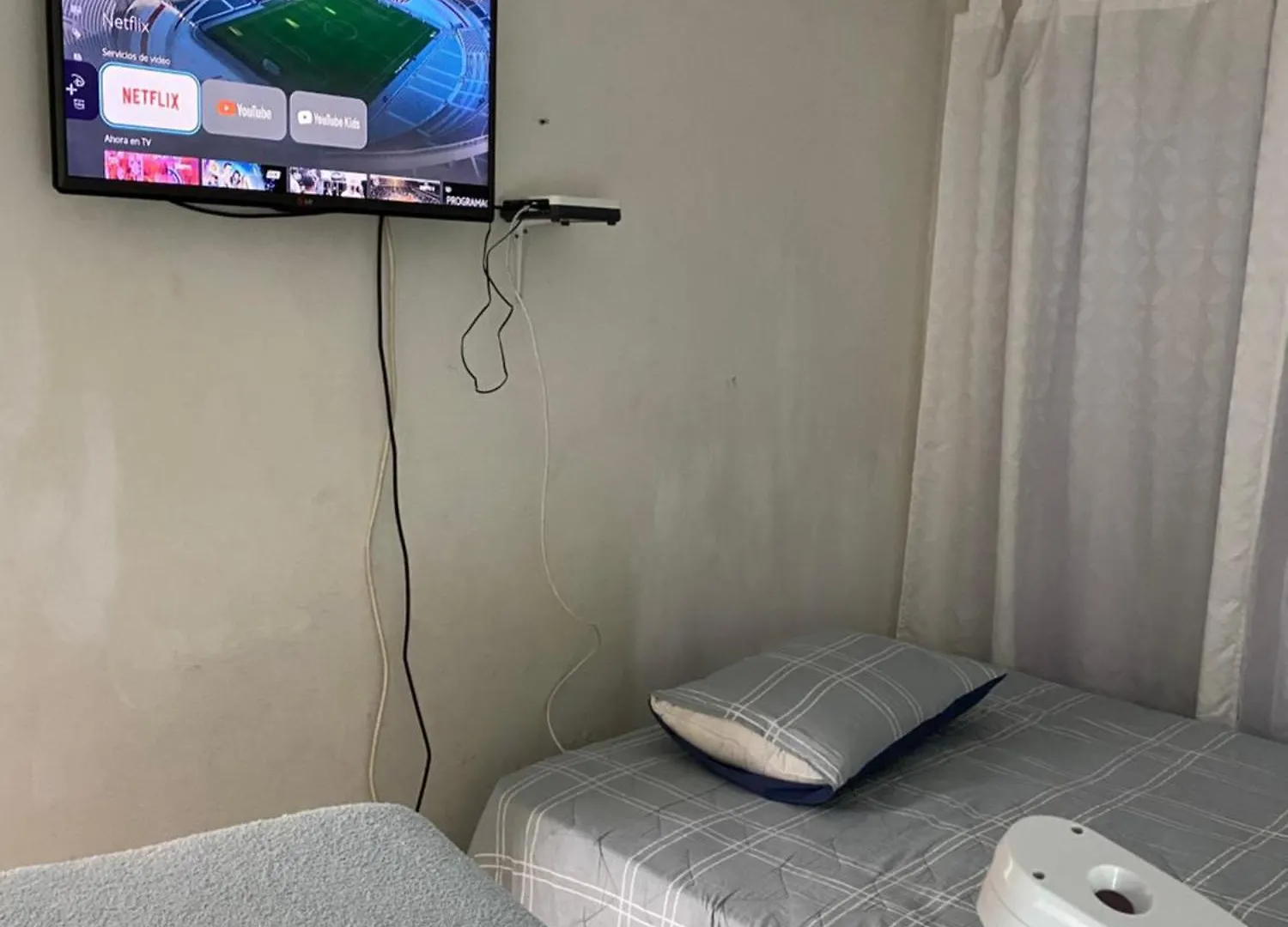 Bed and Breakfast Arte Y Galeria Roberto Kartagena